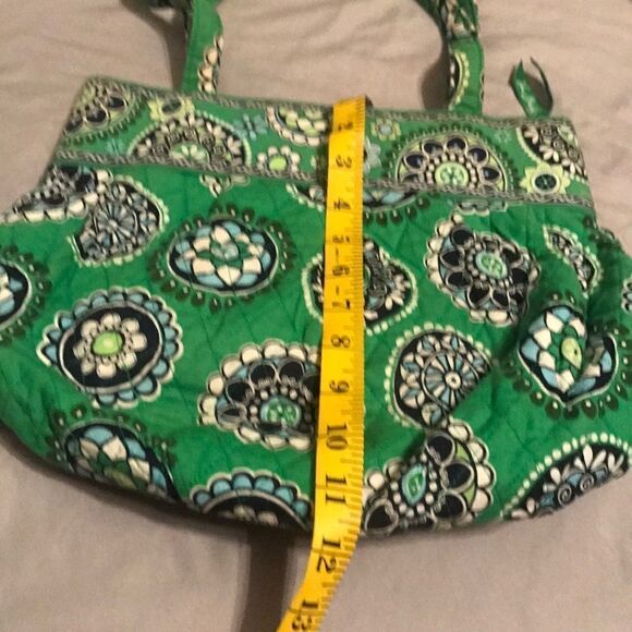 Vera Bradley Green Handbag w Side Pockets - Picture 6 of 8